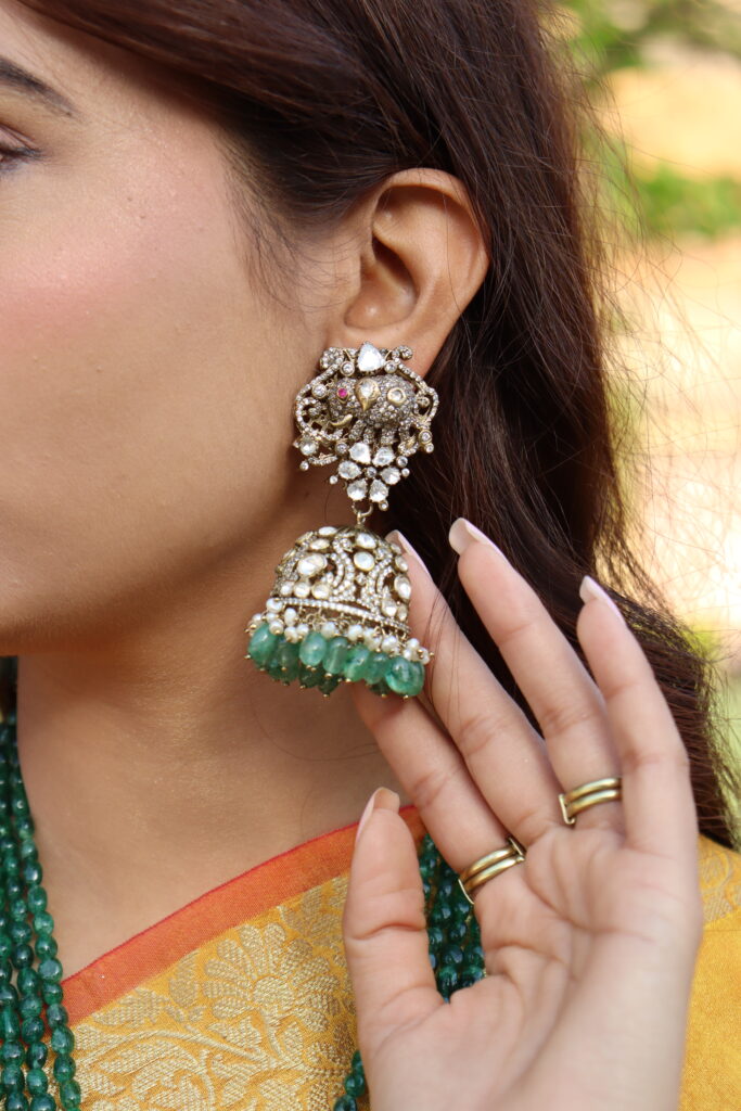 seasonal jewelry trends, retail audience, themed collections, JSS Jeweller, marketing campaigns