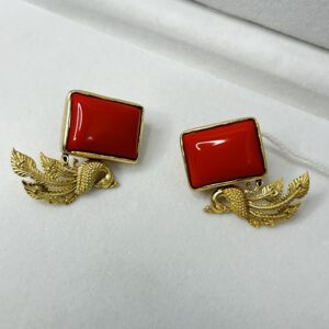 Gold-plated  Fusion earrings.